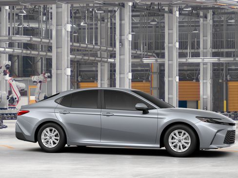 New 2026 Toyota Camry LE w/ Convenience Package FWD image 13