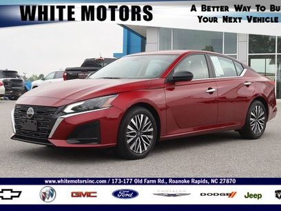 Used 2024 Nissan Altima 2.5 SV