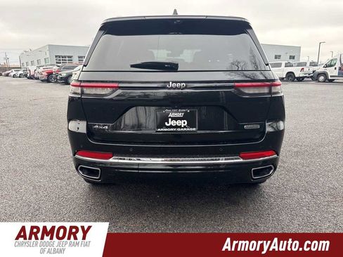 Used 2022 Jeep Grand Cherokee Overland w/ Luxury Tech Group IV image 5