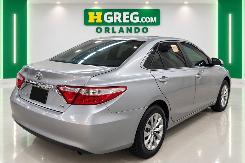 Used 2017 Toyota Camry LE FWD image 6