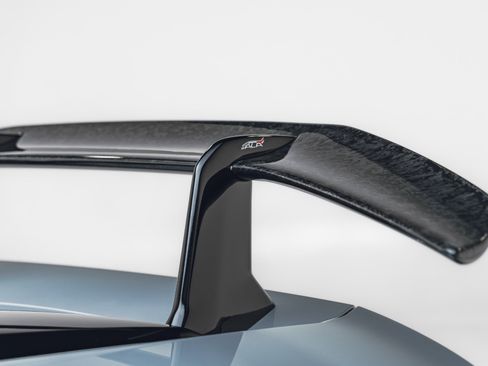 Used 2019 Lamborghini Huracan Performante AWD/4WD image 25