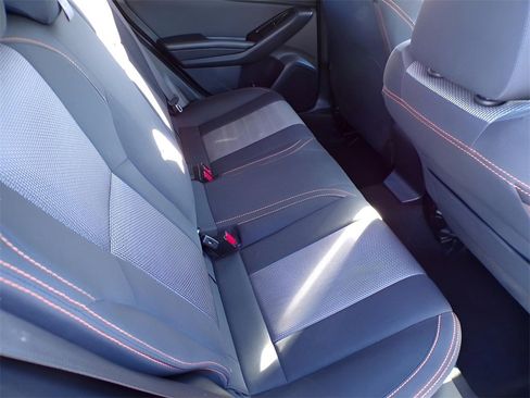 Used 2019 Subaru Crosstrek 2.0i Premium image 8