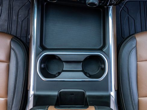 Used 2024 Chevrolet Silverado 3500 High Country w/ High Country Premium Package image 28