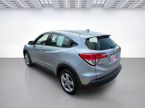 Used 2021 Honda HR-V LX image 7