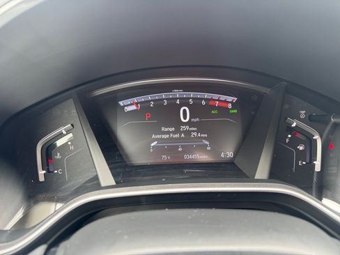 Used 2018 Honda CR-V Touring image 11