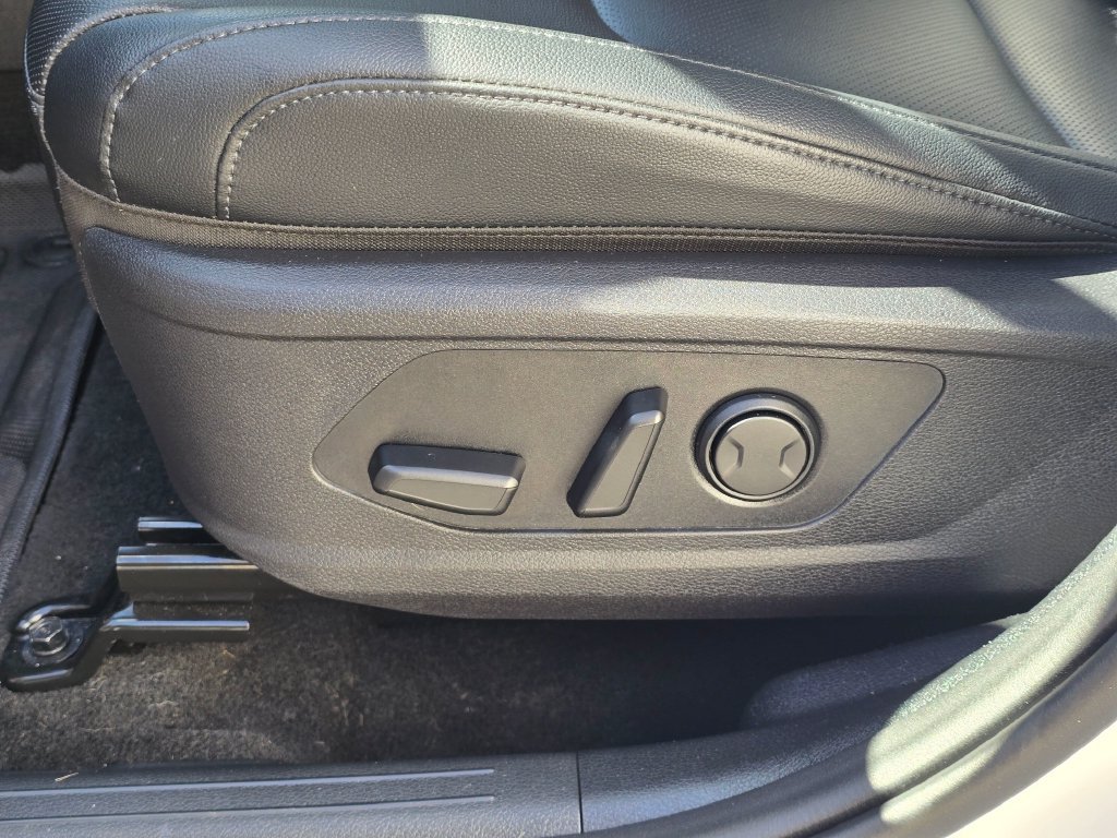 Certified 2023 Kia Sportage EX FWD image 13