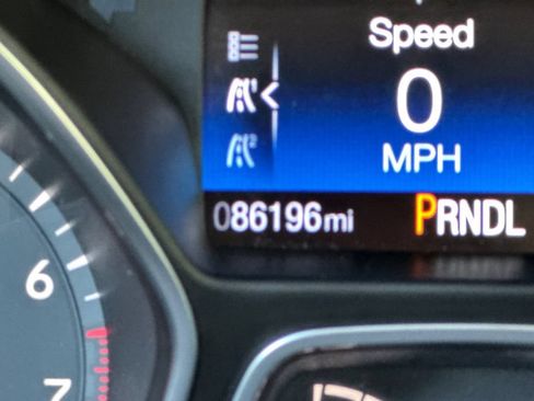 Used 2018 Ford Focus SE FWD image 27