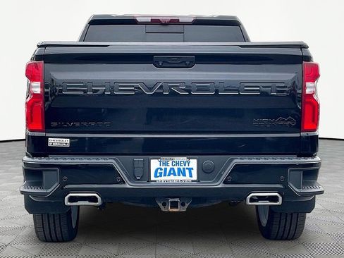 Used 2023 Chevrolet Silverado 1500 High Country w/ High Country Premium Package AWD/4WD image 5