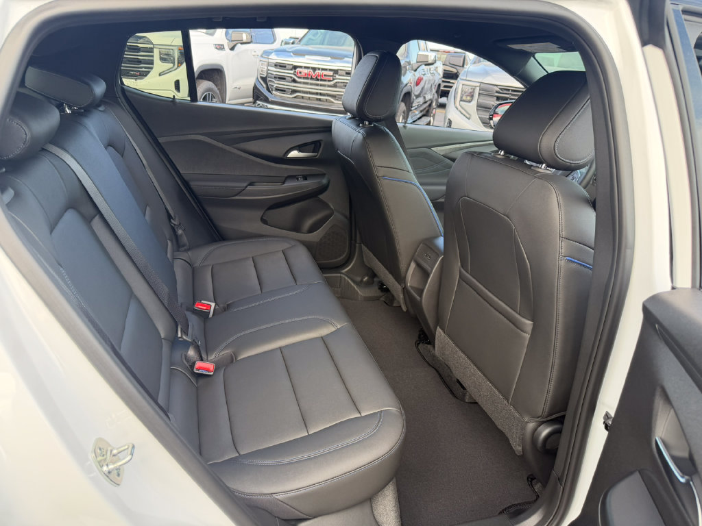 New 2026 Buick Envista Sport Touring w/ Convenience I Package FWD image 27