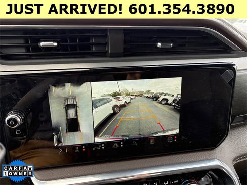 Used 2024 GMC Sierra 3500 Denali w/ Technology Package image 7