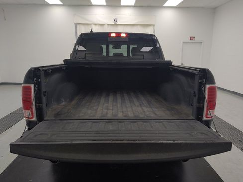 Used 2018 RAM 1500 Laramie w/ Convenience Group AWD/4WD image 29