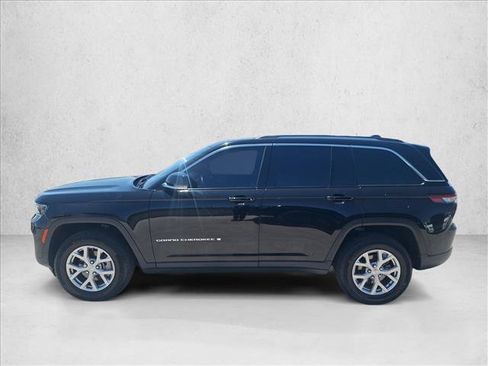 Used 2022 Jeep Grand Cherokee Limited RWD image 9