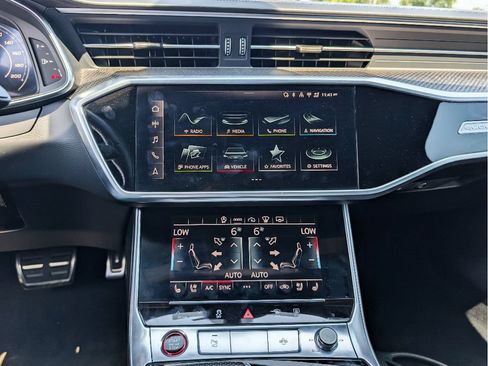 Used 2021 Audi RS 6 w/ Executive Package AWD/4WD image 26