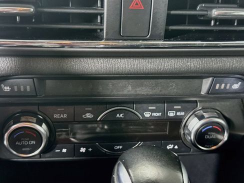 Used 2018 MAZDA CX-9 Sport FWD image 15