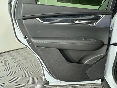 Used 2025 Cadillac XT5 Premium Luxury FWD image 27