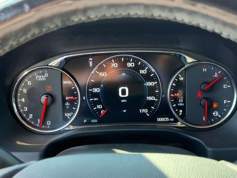 Used 2017 GMC Acadia Denali w/ Technology Package FWD image 25