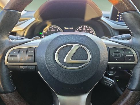 Used 2022 Lexus RX 350L FWD w/ Premium Package image 24