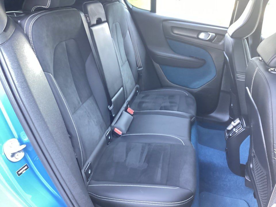 Certified 2023 Volvo C40 P8 Recharge Ultimate AWD/4WD image 33