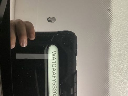 Certified 2025 Audi Q5 2.0T Premium image 16