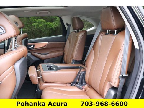 Used 2024 Acura MDX SH-AWD w/ Technology Package image 25