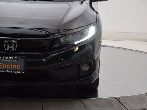 Used 2019 Honda Civic Sport image 10