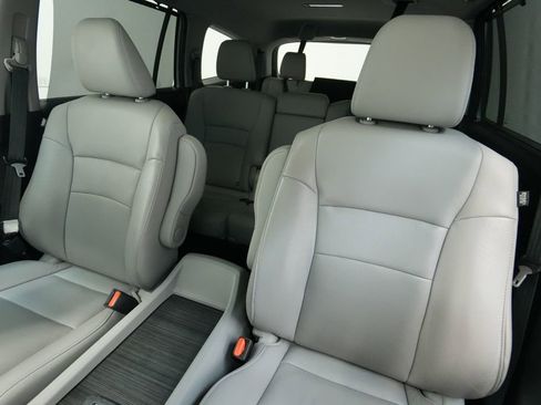 Used 2019 Honda Pilot EX-L image 14