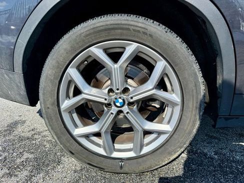 Used 2023 BMW X3 xDrive30i w/ Premium Package image 26