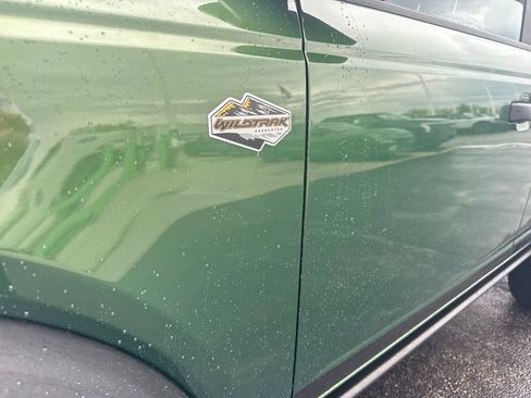 Used 2024 Ford Bronco Wildtrak image 12