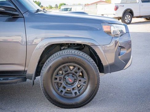 Used 2021 Toyota 4Runner TRD Off-Road Premium image 5