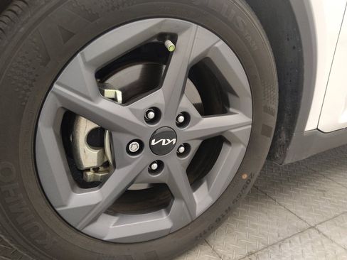 Used 2025 Kia K4 FWD image 31
