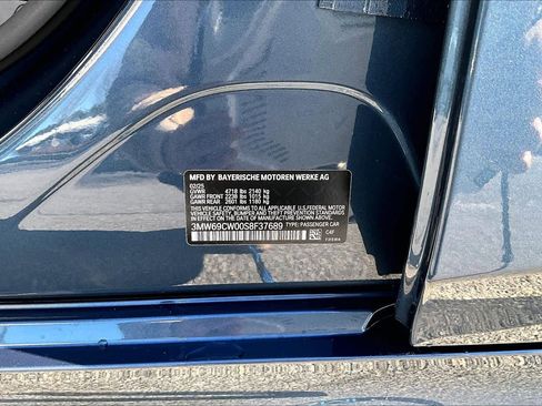 Certified 2025 BMW 330i 330i w/ Premium Package image 39