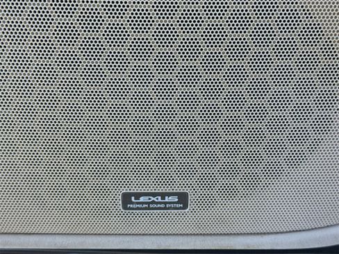 Used 2007 Lexus LS 460 image 19