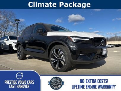 New 2026 Volvo XC40 B5 Ultra w/ Climate Package