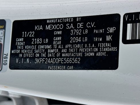 Used 2023 Kia Forte LXS image 12