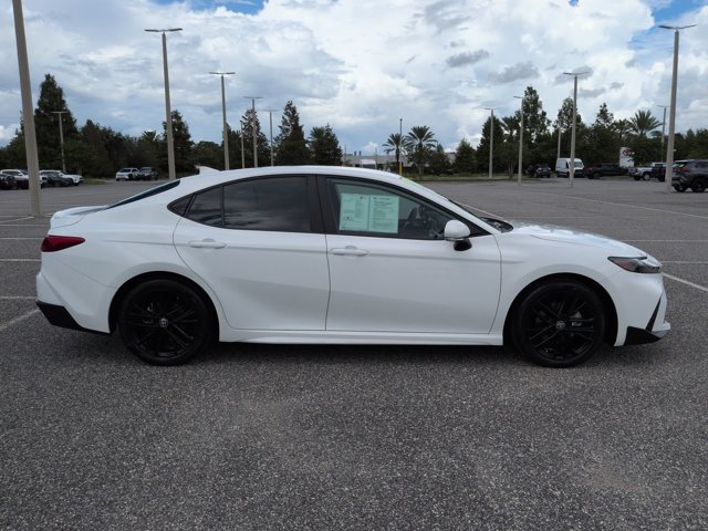 Certified 2025 Toyota Camry SE FWD image 3