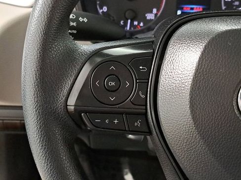 Used 2025 Toyota Corolla LE image 24