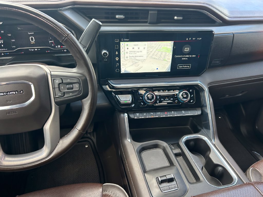Used 2024 GMC Sierra 2500 Denali w/ Denali Reserve Package AWD/4WD image 19
