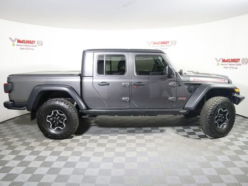 Used 2020 Jeep Gladiator Rubicon image 3