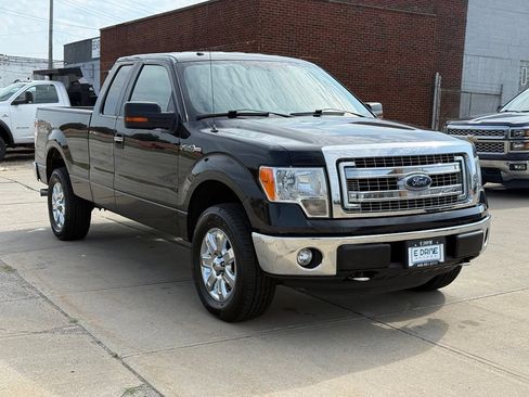 Used 2014 Ford F150 XLT w/ Equipment Group 302A Luxury AWD/4WD image 4