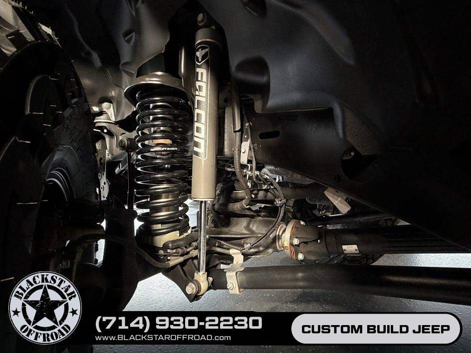 Used 2022 Jeep Gladiator Rubicon w/ Cold Weather Group AWD/4WD image 24