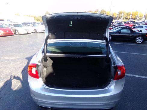 Used 2016 Volvo S60 T5 Premier image 20