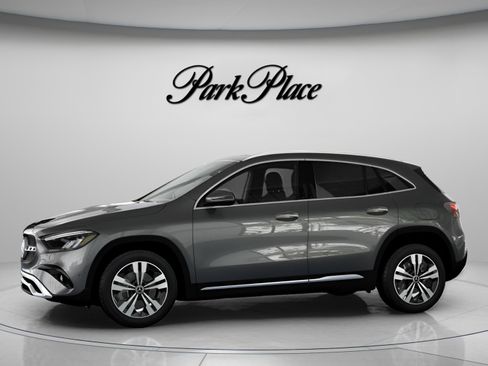 Used 2026 Mercedes-Benz GLA 250 image 4