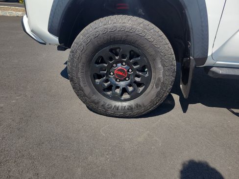 Certified 2019 Toyota Tacoma TRD Pro AWD/4WD image 9