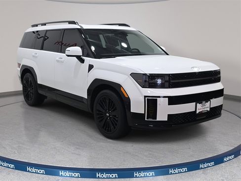 Used 2025 Hyundai Santa Fe Calligraphy image 4