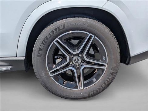 Used 2024 Mercedes-Benz GLE 350 4MATIC image 23