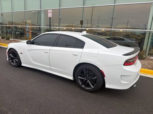Used 2019 Dodge Charger Scat Pack image 12