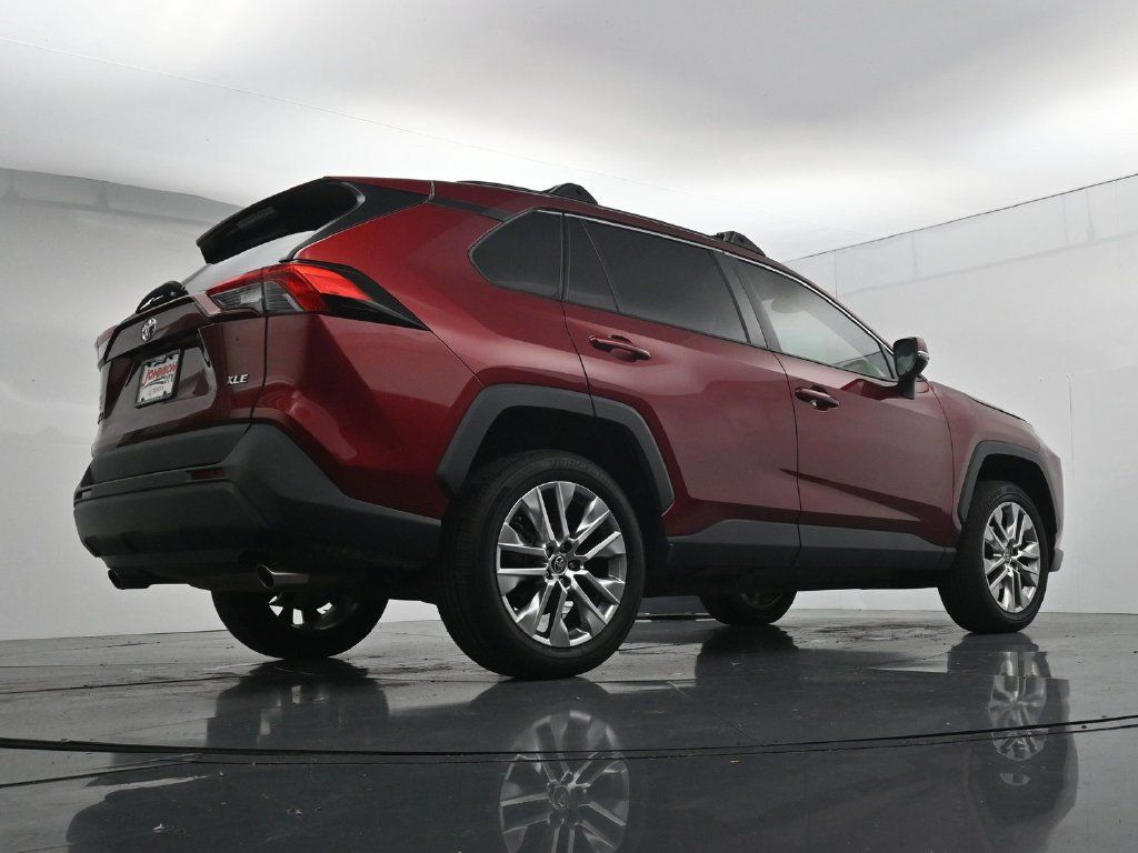 Used 2023 Toyota RAV4 XLE Premium FWD image 37