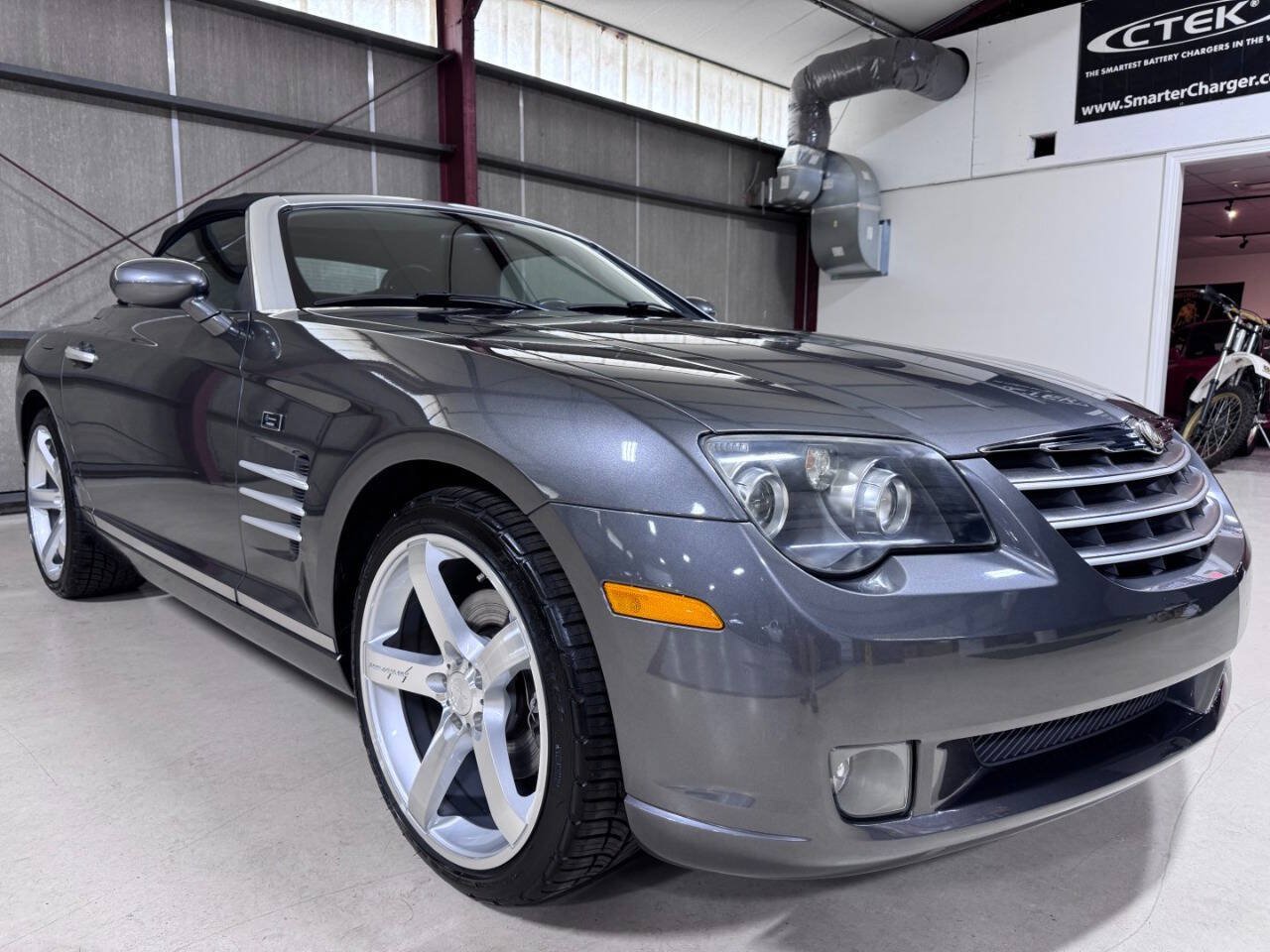 Used 2005 Chrysler Crossfire Limited RWD image 21