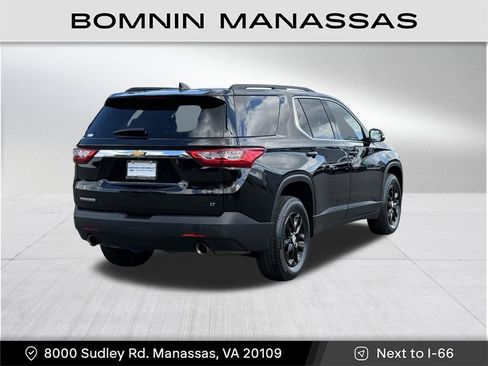 Used 2021 Chevrolet Traverse LT image 6