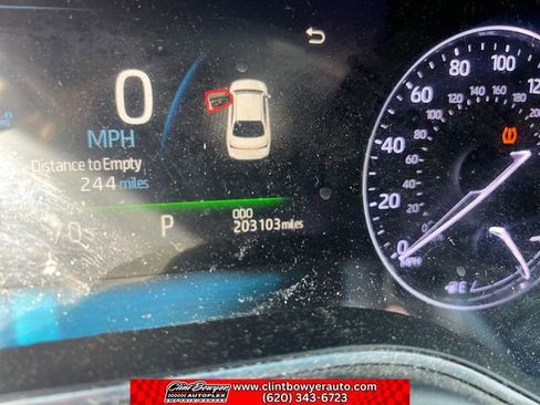 Used 2019 Toyota Avalon XLE w/ Moonroof Package image 16